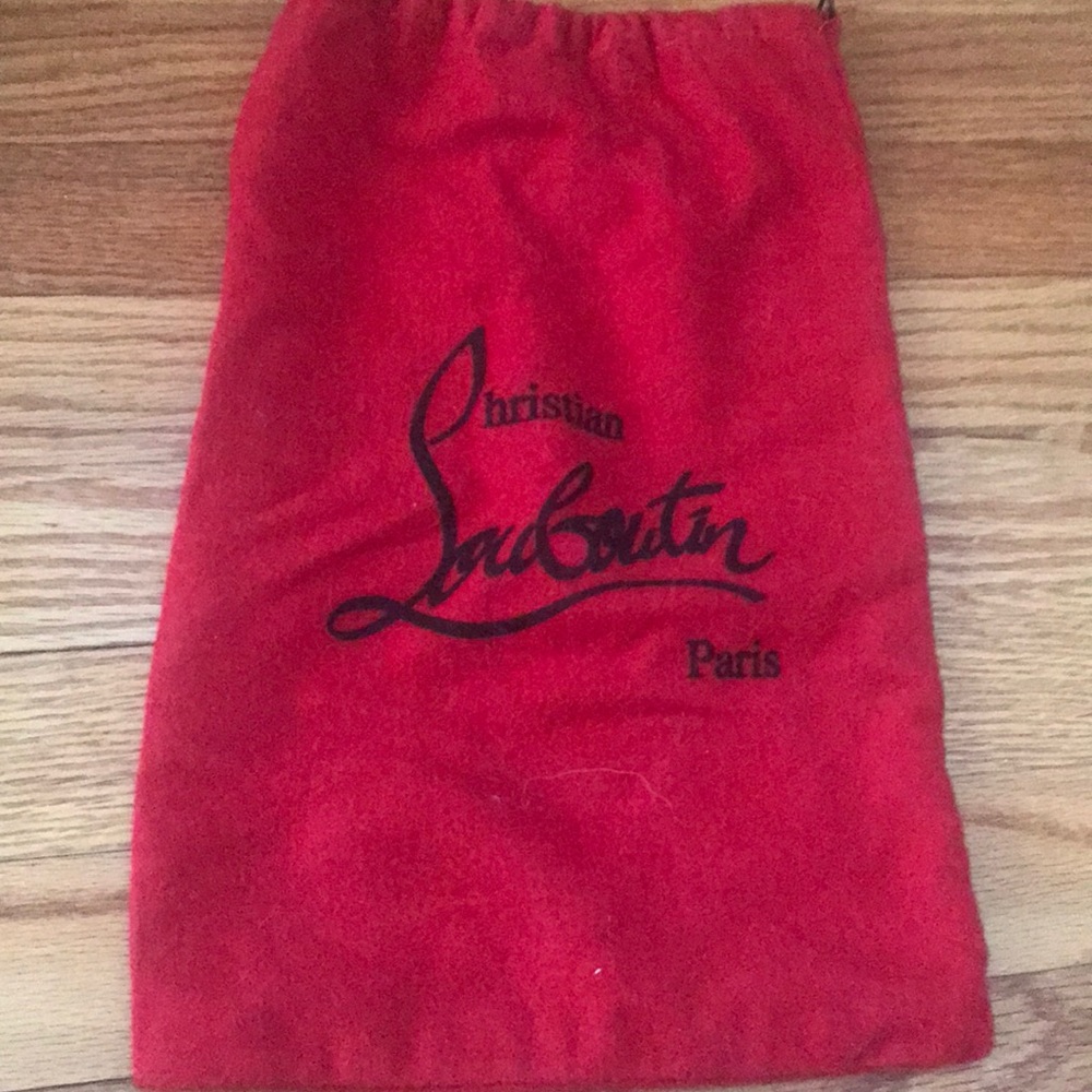 Red soled heeled pumps - Picture 5 of 5